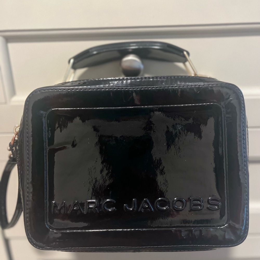 Marc Jacobs the box bag (black patent leather)